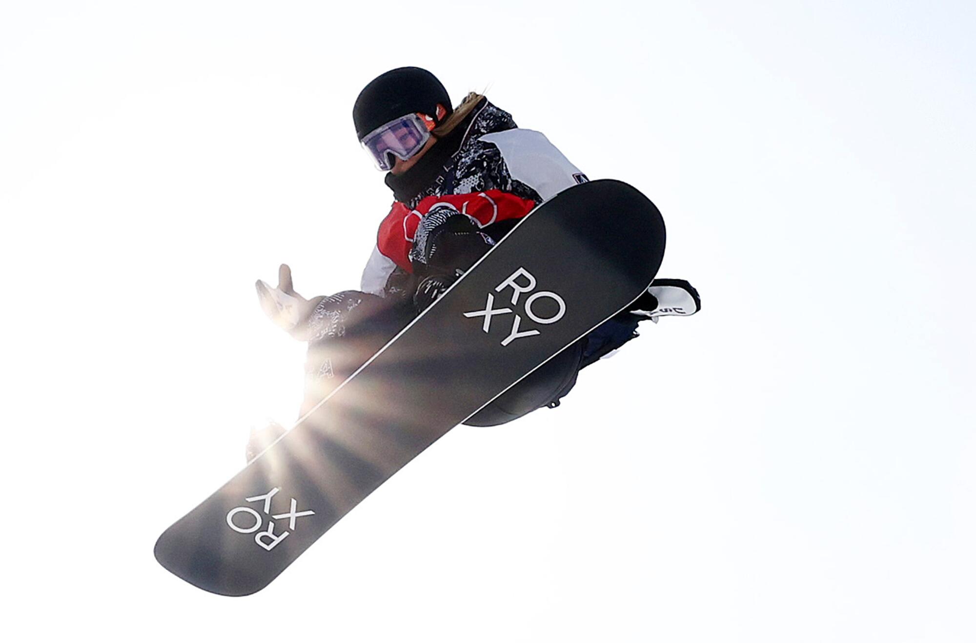 Chloe Kim performs a trick during the Women's Snowboard Halfpipe Final on Day 6 of the Beijing 2022 Winter Olympics.