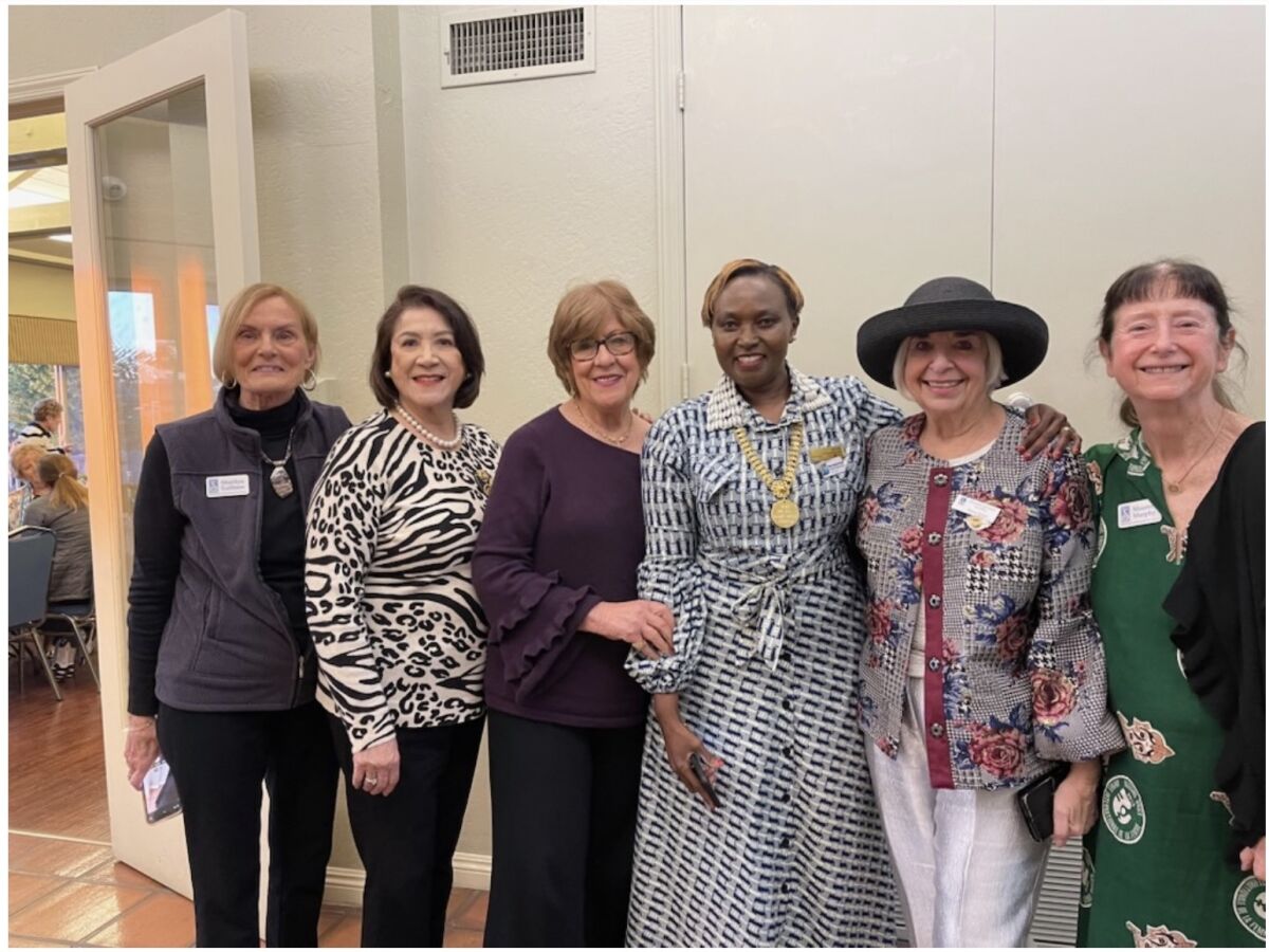 Sharilyn Gallison, Raquel Arreola, Julieta A de Lopez, Mary Muia, Elena Totten and Maureen Murphy