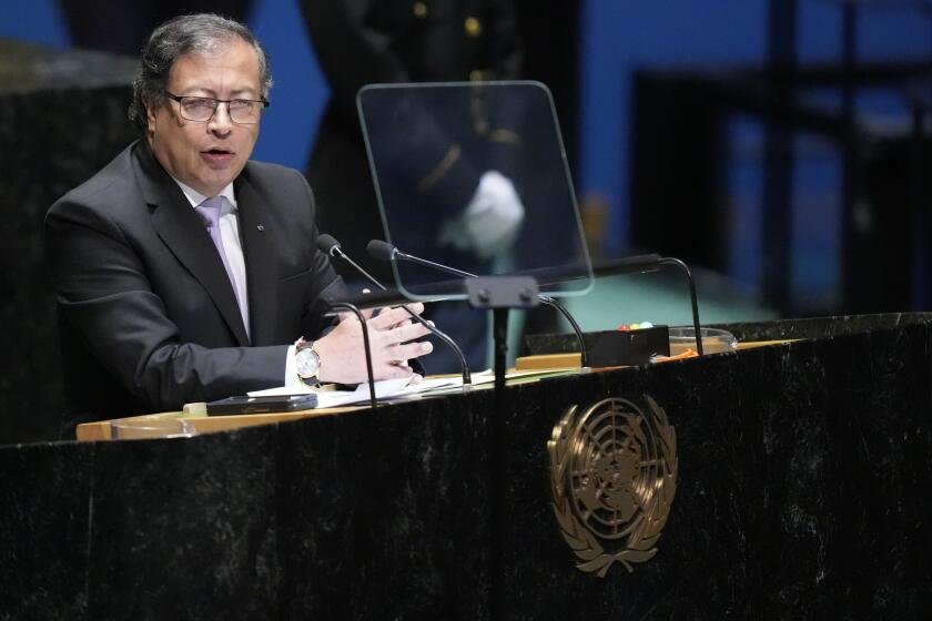 El presidente colombiano, Gustavo Petro Urrego, pronuncia un discurso en la 78va sesión de la Asamblea General de Naciones Unidas, el martes 19 de septiembre de 2023, en la sede de la ONU. (AP Foto/Mary Altaffer)