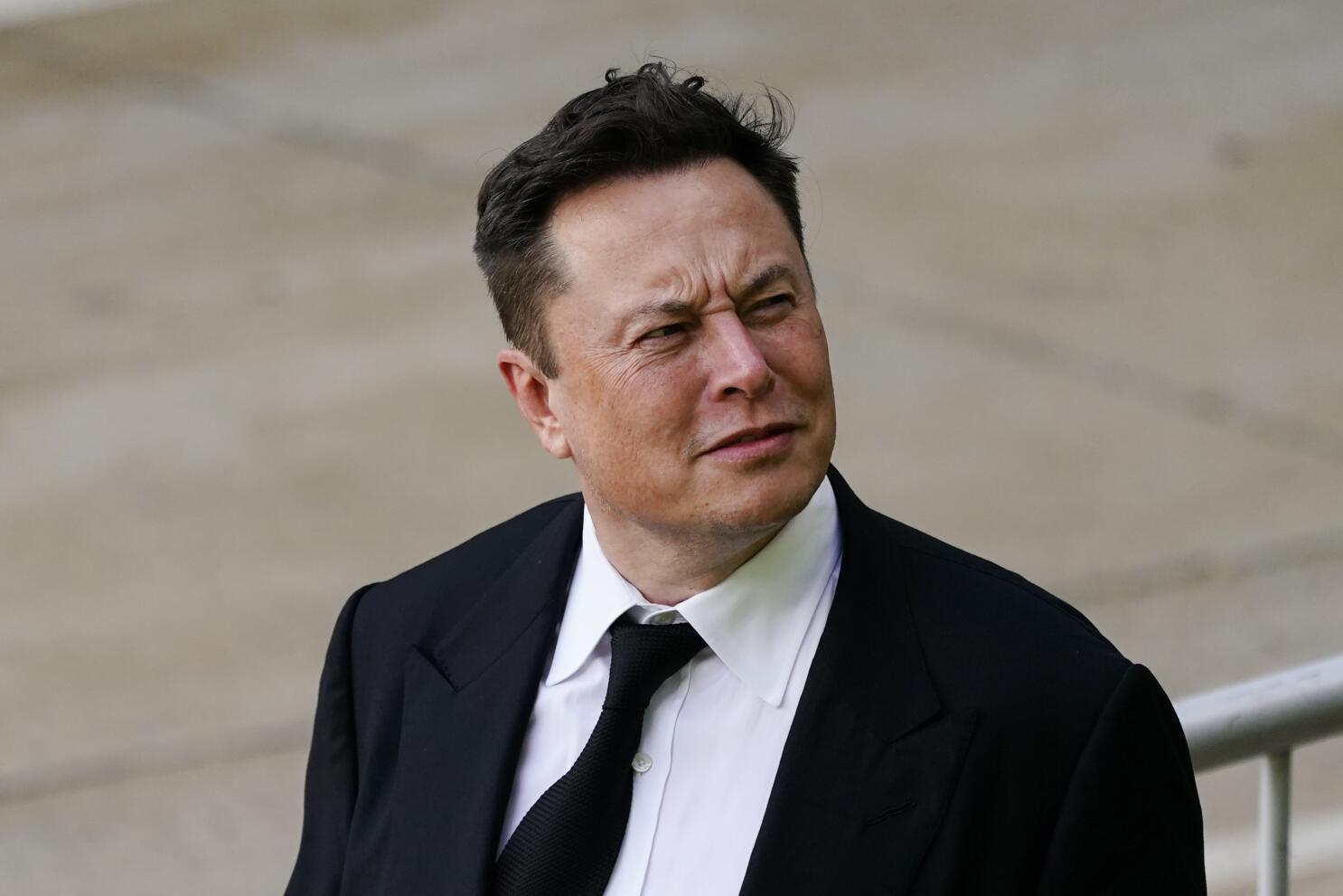 Elon Musk's X: Is This The End of Twitter? - Rock Content