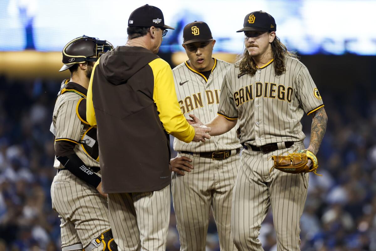 Padres' Mike Clevinger doesn't 'have it' in postseason do-over