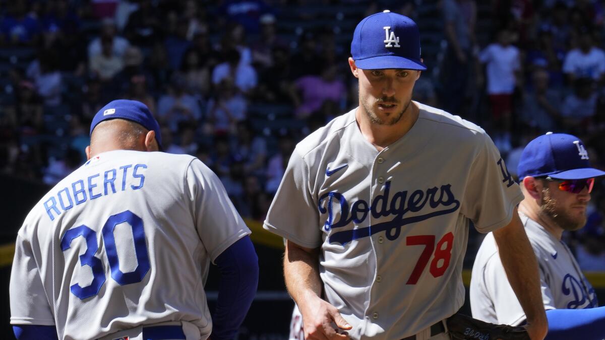 Austin Barnes homers but Dodgers end Arizona schedule with 7-3 loss –  Orange County Register
