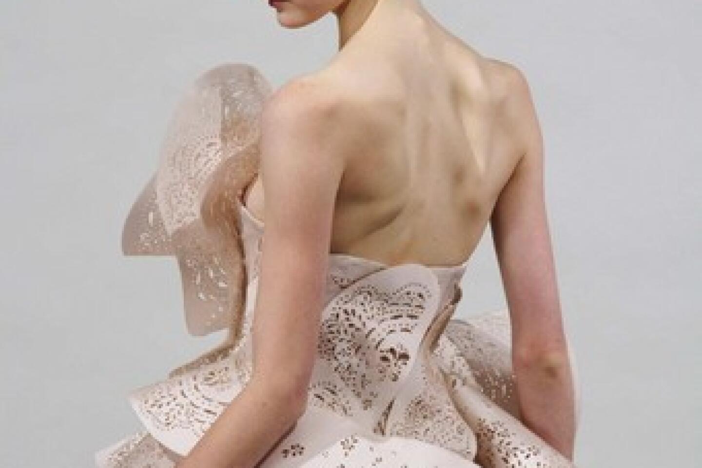 louis vuitton - fall 2010 rtw  Fashion gowns, Wedding dresses, Gorgeous  gowns
