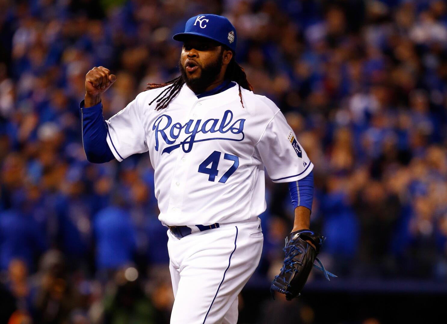 Giants' Johnny Cueto signing leaves Dodgers lagging in NL West