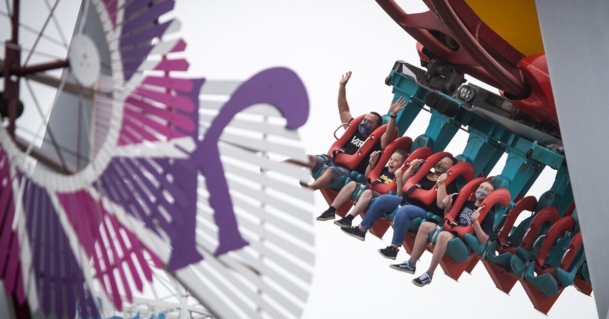 Chaperone policy back at Knott’s Berry Farm due to ‘unruly and inappropriate behavior’
