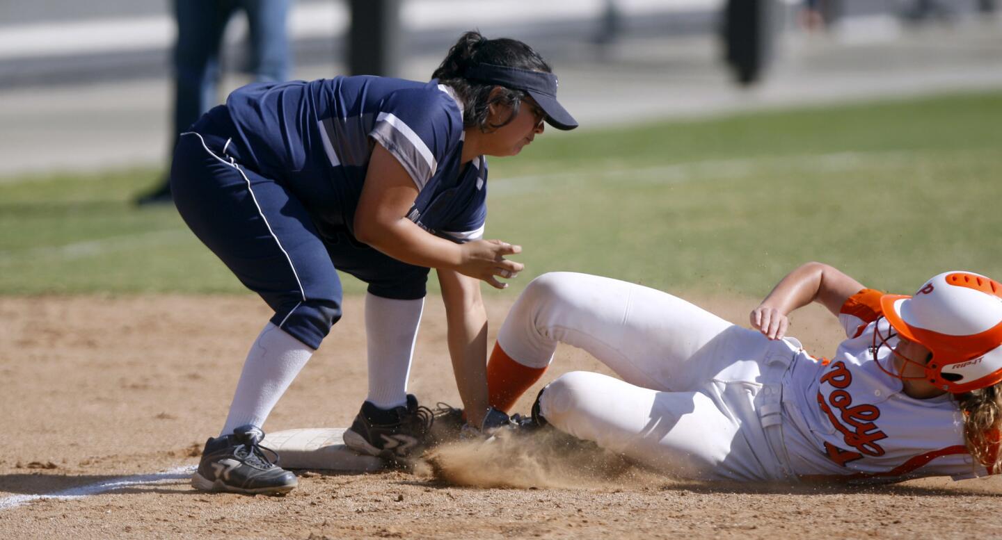 Photo Gallery: Flintridge Prep softball vs. Pasadena Poly