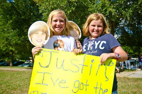 Justin Bieber: Fans live it up in Orlando