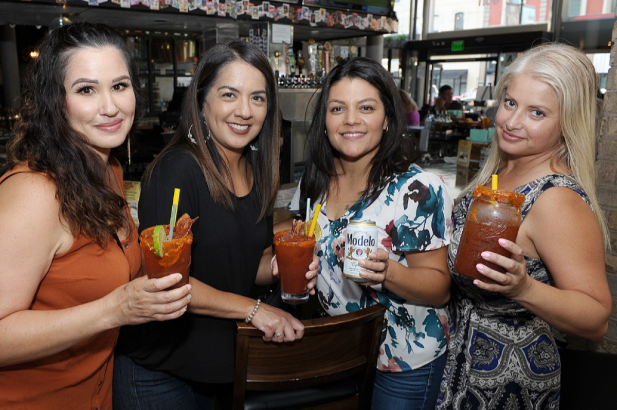 Gather your friends and head to The Smoking Gun for singles night featuring a special cocktail menu.