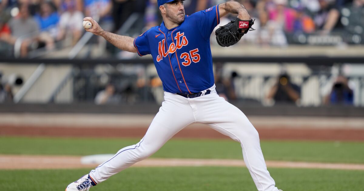 Mets slug 3 quick homers and Verlander earns 1st victory in nearly 6 weeks in 4-1 win over Giants
