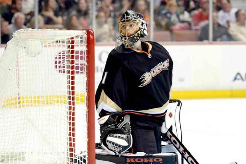 Jonas Hiller is slated to start Game 3 for the Ducks as Anaheim heads to the Joe Louis Arena to face the Detroit Red Wings at home.