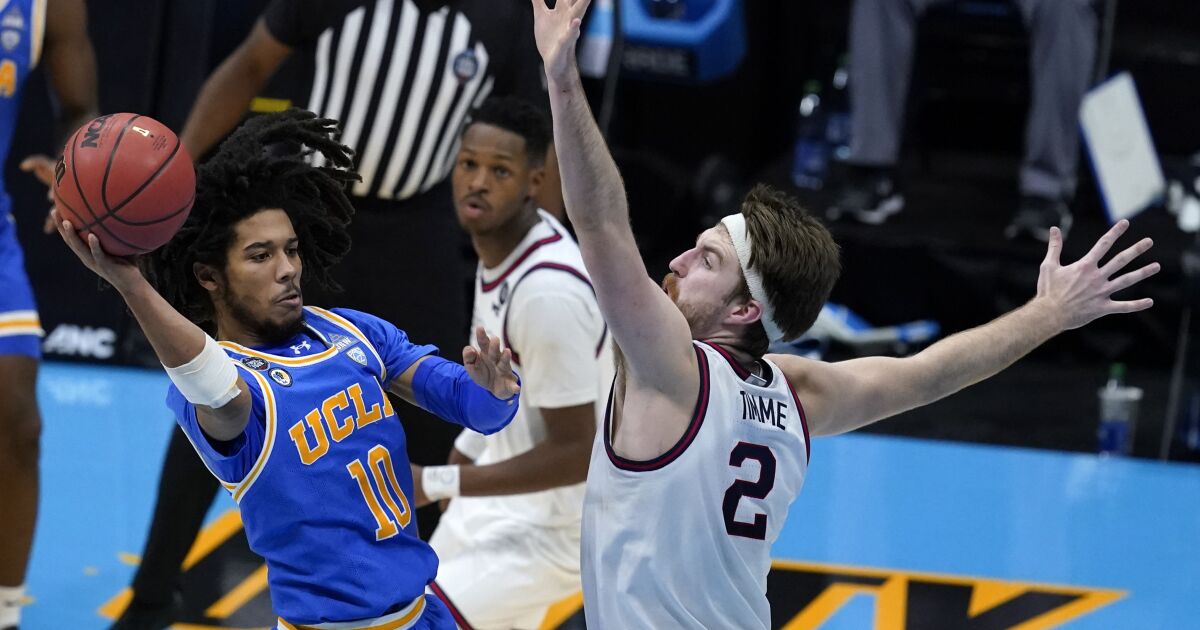 손이 짧은 UCLA는 Gonzaga에 대한 또 다른 고전적인 대결을 기대합니다