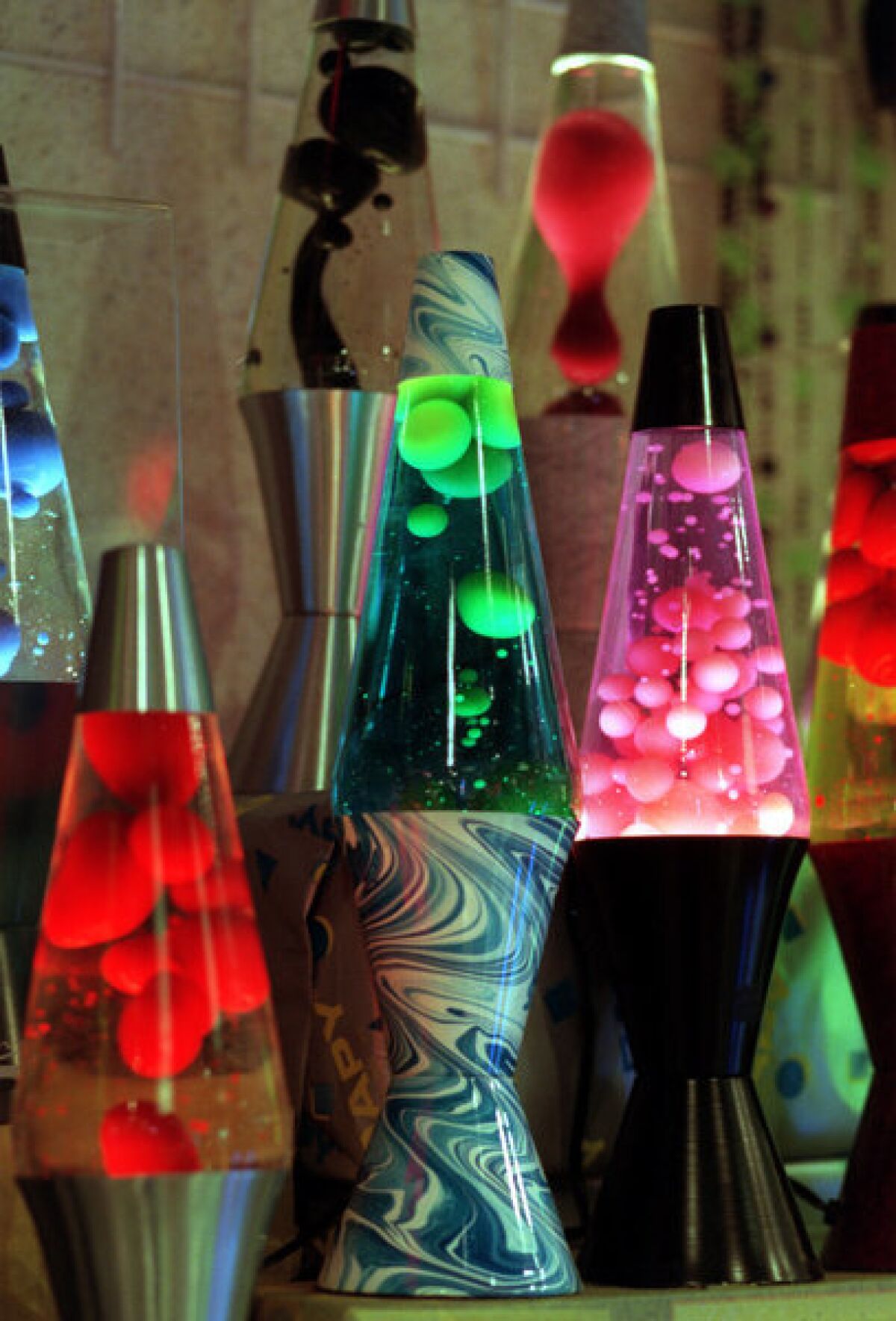 hjerte Tutor stereoanlæg Still kitschy after all these years: The lava lamp turns 50 - Los Angeles  Times