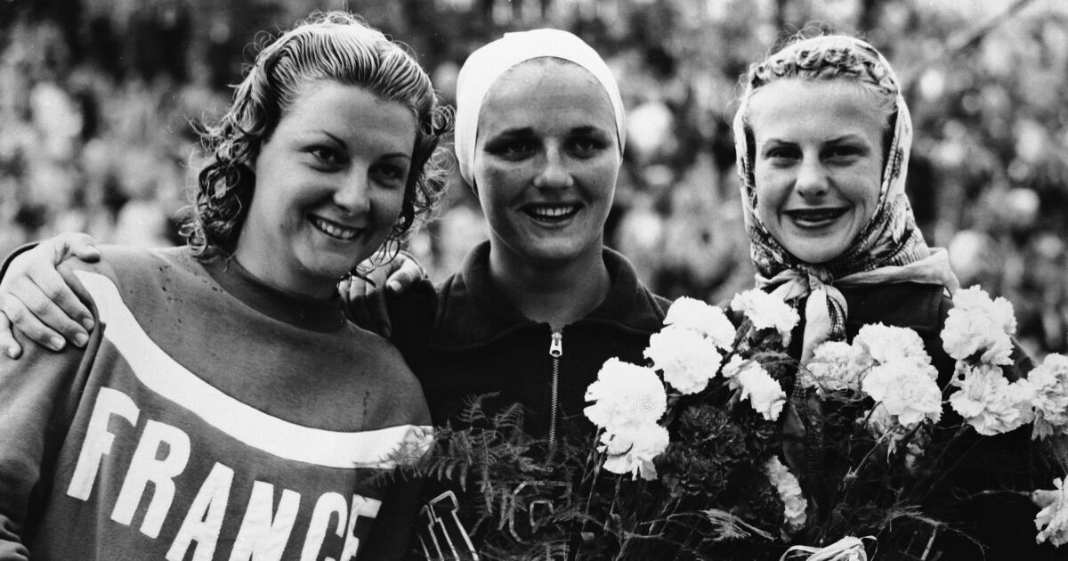 Pat McCormick, Olympic diver from Seal Beach who was the first diver to sweep gold medals in consecutive games, has died