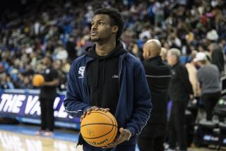 Los Angeles, CA - January 27: Sierra Canyon's Bronny James (0) before a Mission League game at Pauley Pavillion. (Kyusung Gong / For the LA Times)