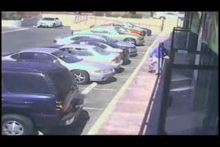 Surveillance video: Carnell Snell Jr.