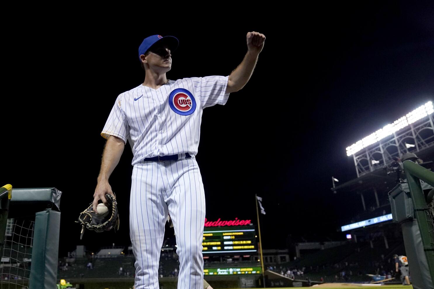 Chicago Cubs' Albert Almora Jr. bats against the Cincinnati Reds