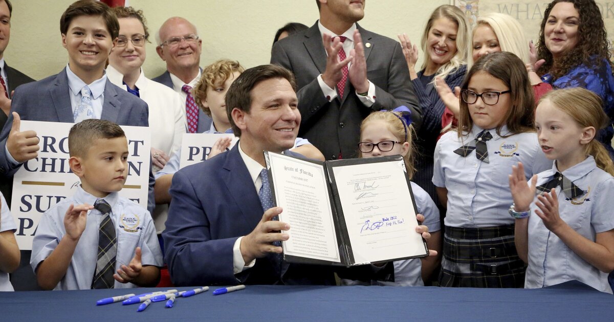 Column: Ron DeSantis is setting the agenda for the GOP, and Democrats should worry