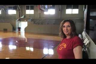 Sam Farmer visits the Hoosiers gym