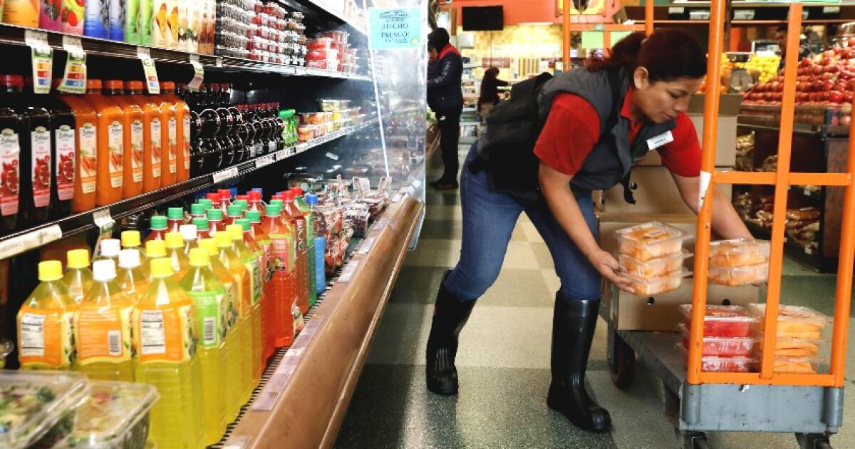 Why did California’s minimum wage increase fail? Why did California’s minimum wage increase fail?
