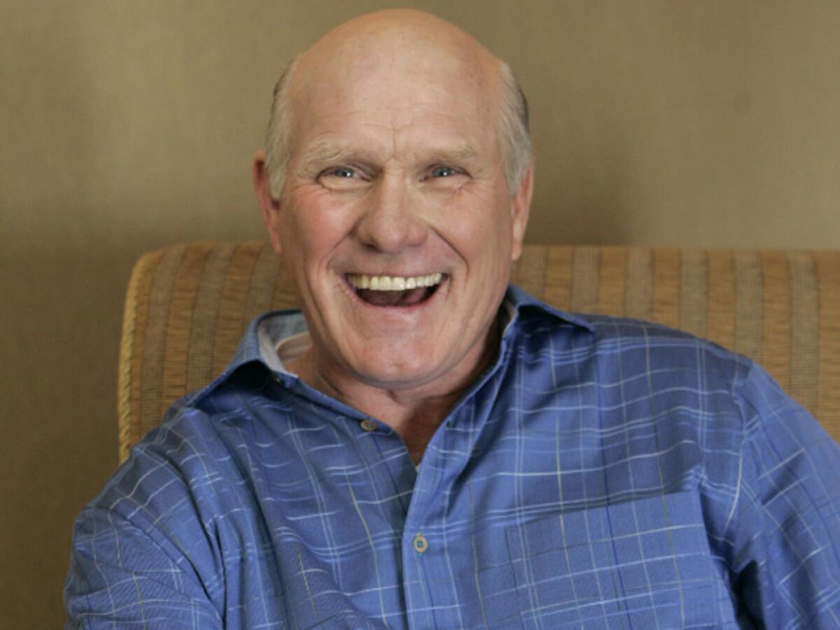 Former NFL quarterback and current analyst Terry Bradshaw, shown in 2006, will display his tuneful side on stage.