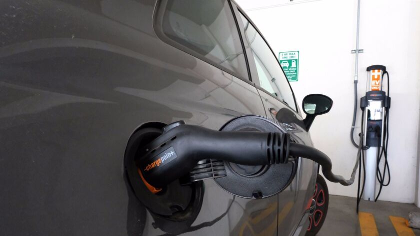 A bill filed in the California Legislature would give a tax credit to drivers who trade in their cars for electric vehicles.