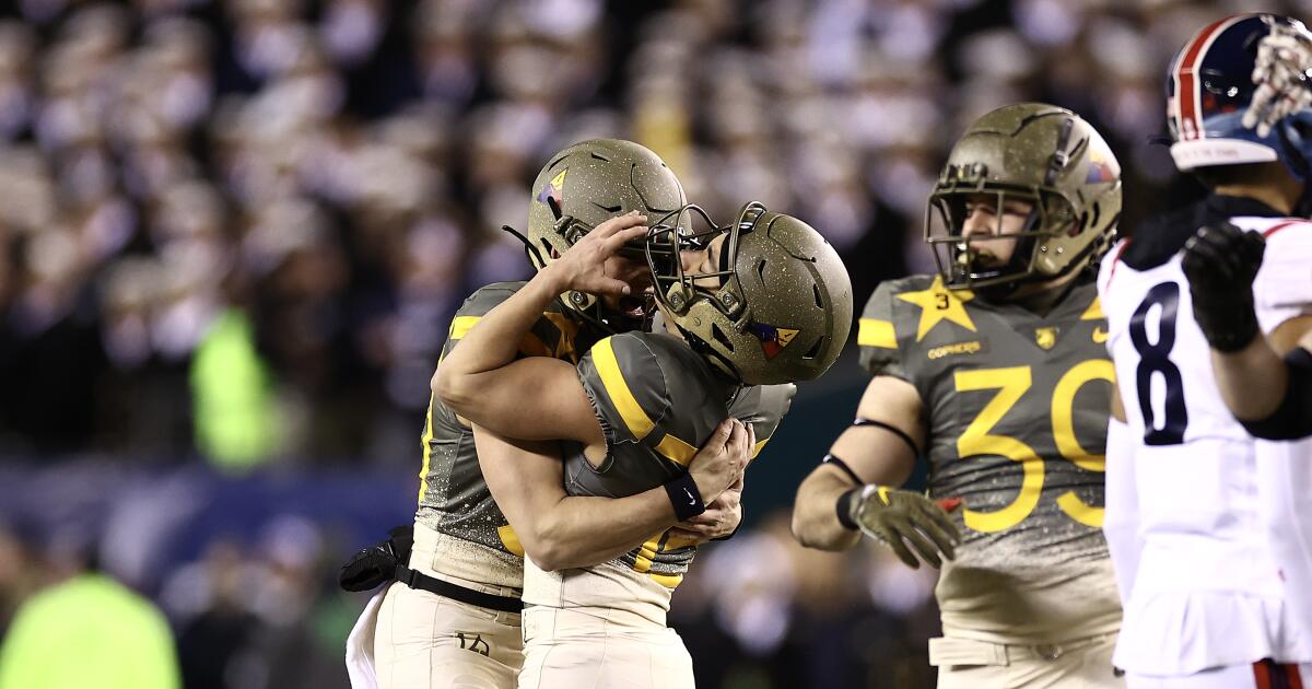 Army tops Navy in first overtime game in history of rivalry - Los