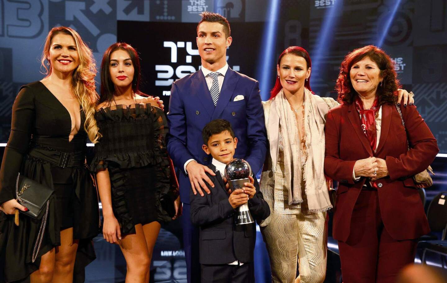 Football Soccer - FIFA Awards Ceremony - Best Men's Player - Zurich, Switzerland - 09/01/17. Cristiano Ronaldo poses with Georgina Rodriguez, his son Cristiano Ronaldo Jr, his mother Maria and his two sisters Telma and Katia after winning with the award. REUTERS/Ruben Sprich ** Usable by SD ONLY **