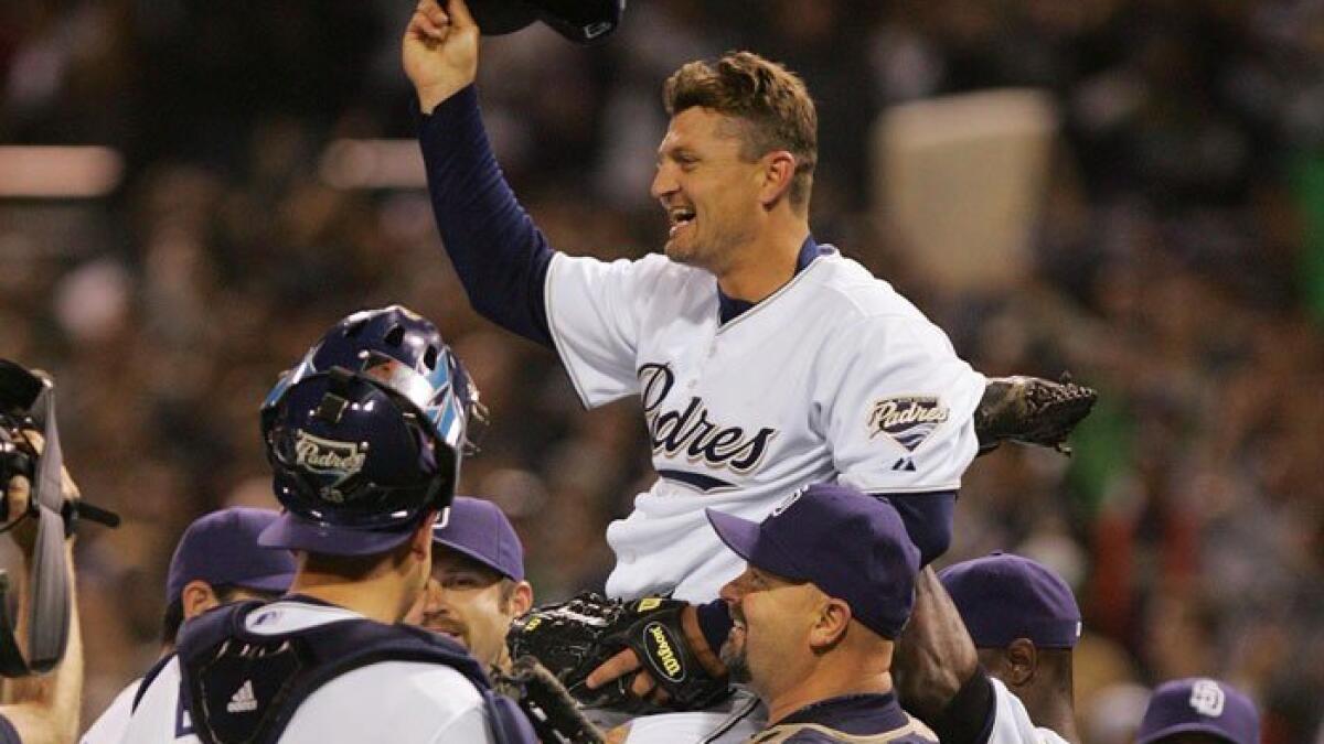 After 596 Saves, Trevor Hoffman Works to Regain Closer's Role - The New  York Times
