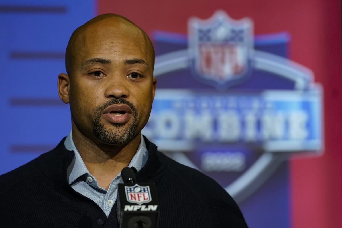 Falcons GM Fontenot finding it tough to predict NFL draft - The San Diego  Union-Tribune