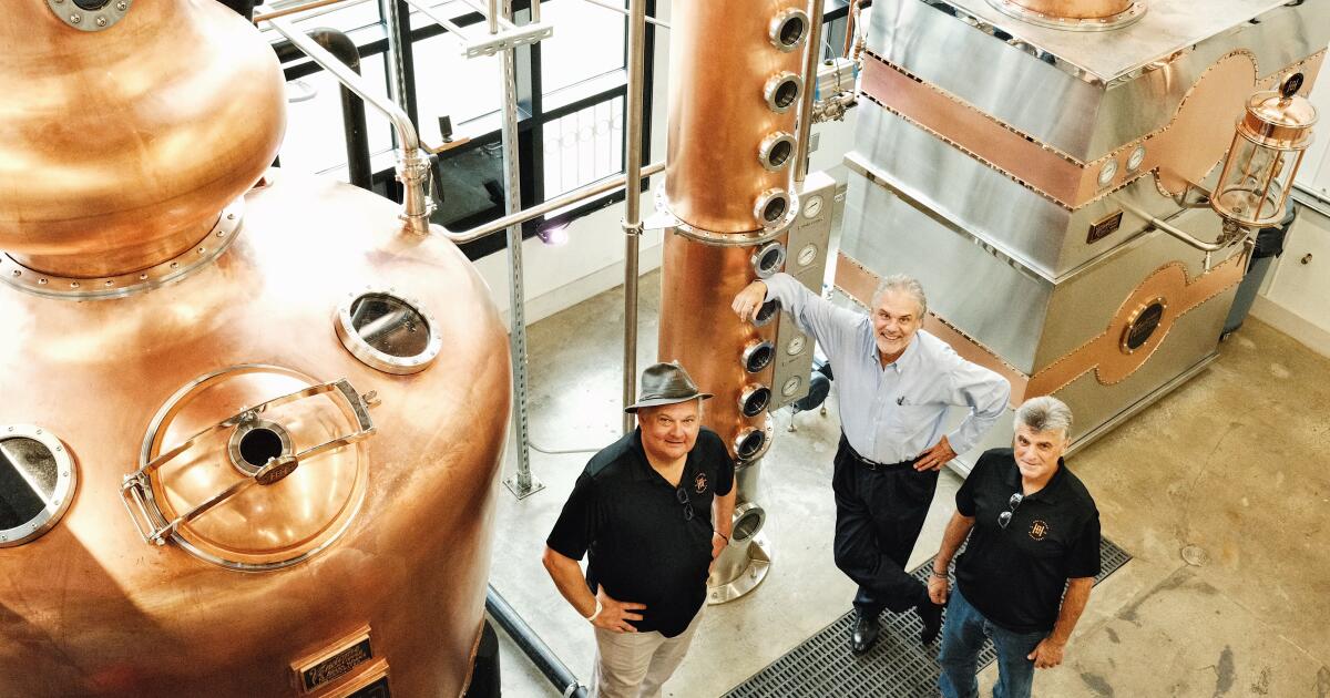A new distillery makes vodka from California dates in a former mortuary in Hollywood
