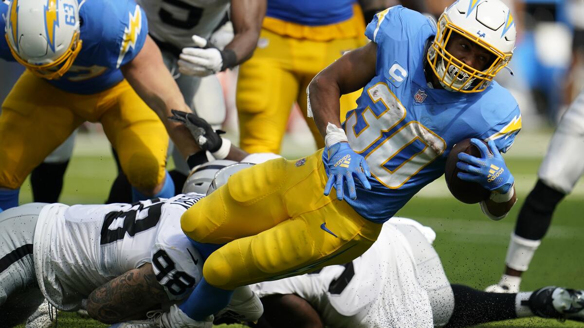 Chargers fall to Chiefs, face big questions after 5-11 year - Los Angeles  Times