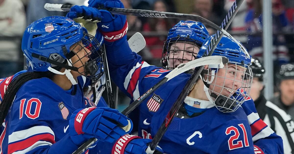 Hilary Knight não deixará a “piada suja” de Trump arruinar o ouro olímpico