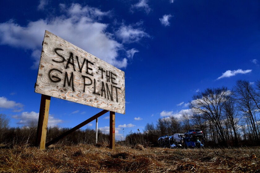 A handmade sign on a road near the Chevy Cruze plant in Lordstown, Ohio, before its closure.