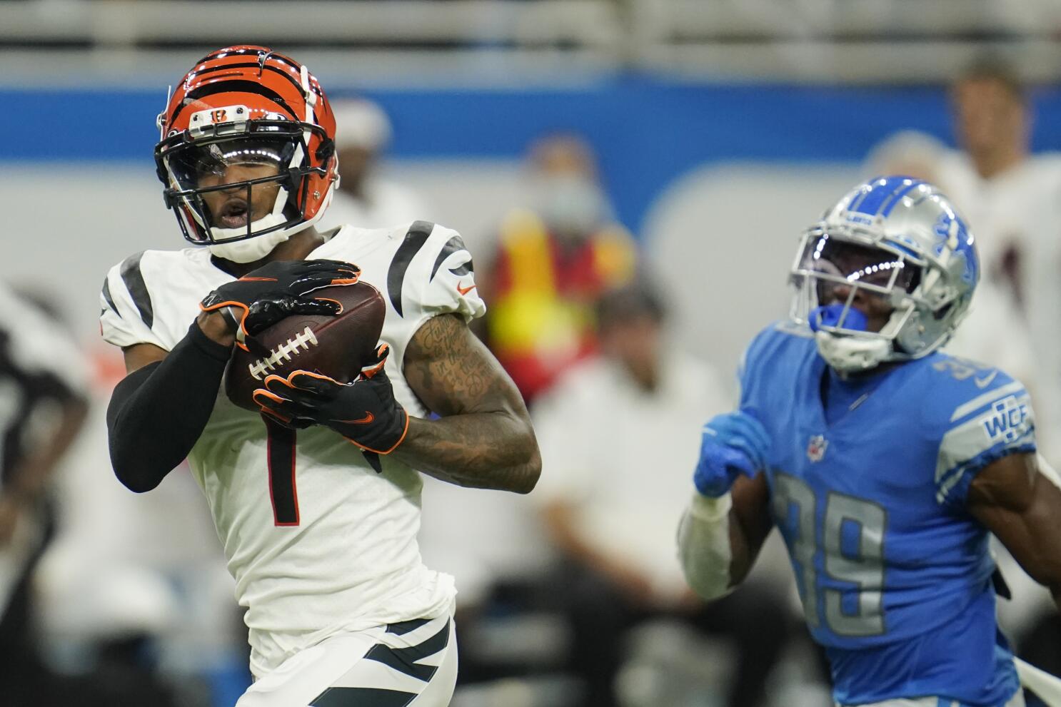 C.J. Uzomah always brings the - Cincinnati Bengals