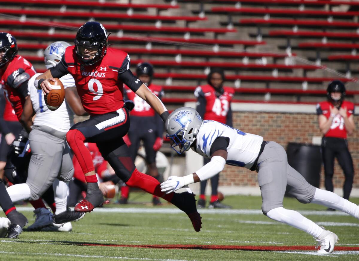 Cincinnati Bearcats appear destined for Group of Five's NY6 berth
