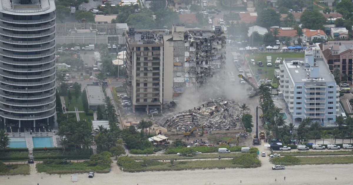 After the fall of a Florida condo, some residents confront their future on the coast After the fall of a Florida condo, some residents confront their future on the coast