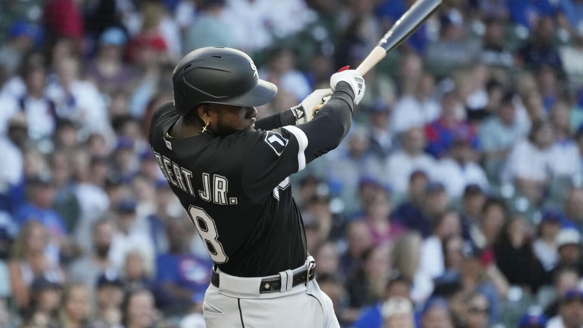 Luis Robert Contract: Breaking down White Sox outfielder's salary details  in 2023