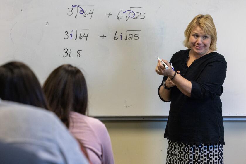 Ventura, CA - January 16: Ventura College professor Michelle Beard teaches in her college algebra class on Tuesday, Jan. 16, 2024 in Ventura, CA. (Brian van der Brug / Los Angeles Times)