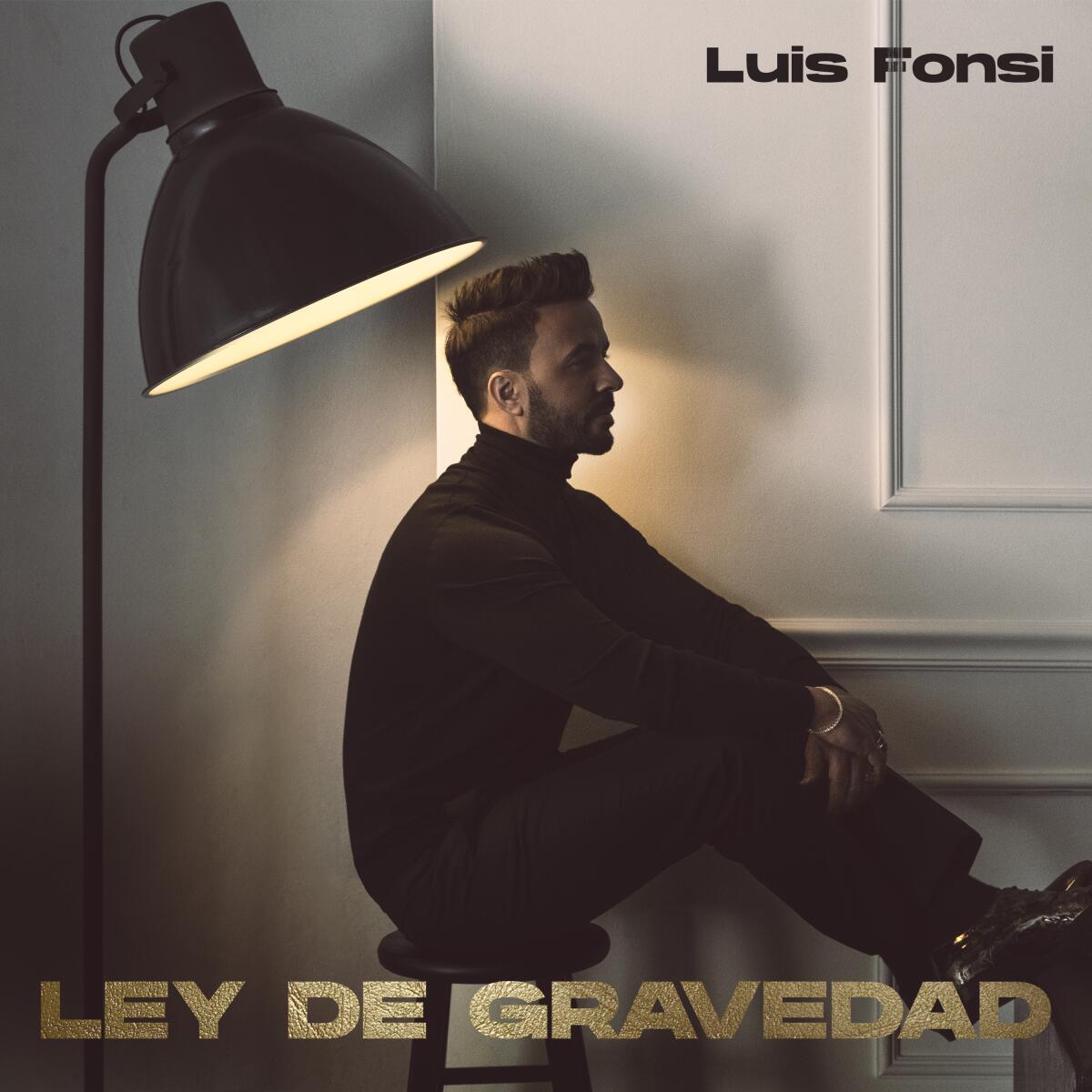 En esta imagen difundida por Universal Music Latino, la portada del álbum de Luis Fonsi 