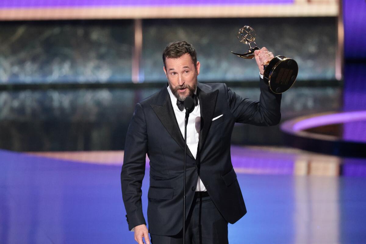 Noah Wyle wins Best Actor Emmy for 'The Pitt' - Los Angeles Times