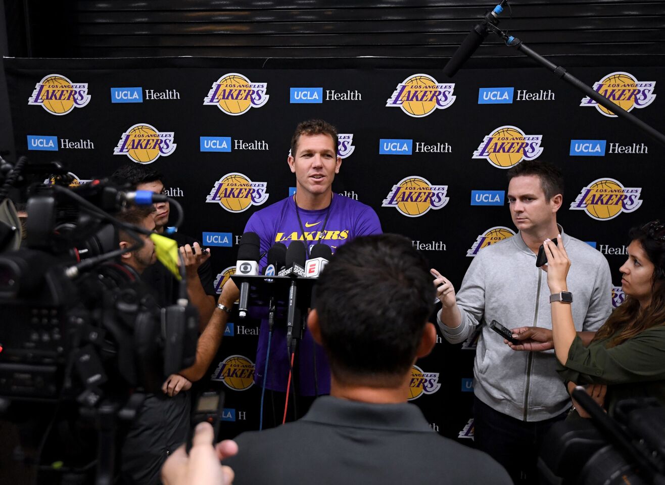 EL SEGUNDO, CA - SEPTEMBER 25: Head coach Luke Walton of the Los Angeles Lakers speaks to the press during a Los Angeles Lakers practice session at the UCLA Health Training Center on September 25, 2018 in El Segundo, California. (Photo by Harry How/Getty Images) ** OUTS - ELSENT, FPG, CM - OUTS * NM, PH, VA if sourced by CT, LA or MoD **