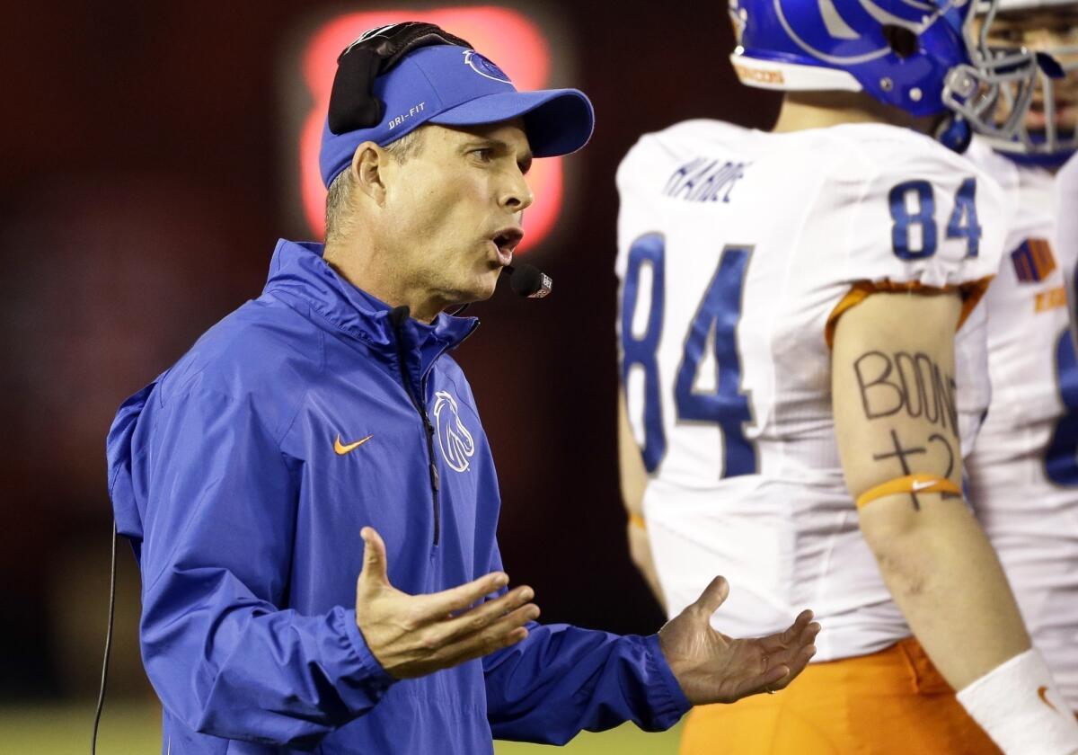 Many USC fans and pundits were expecting former Boise State Coach Chris Petersen to be coaching the Trojans in 2014. Instead, Petersen filled Washington's coaching vacancy after Steve Sarkisian left for USC.