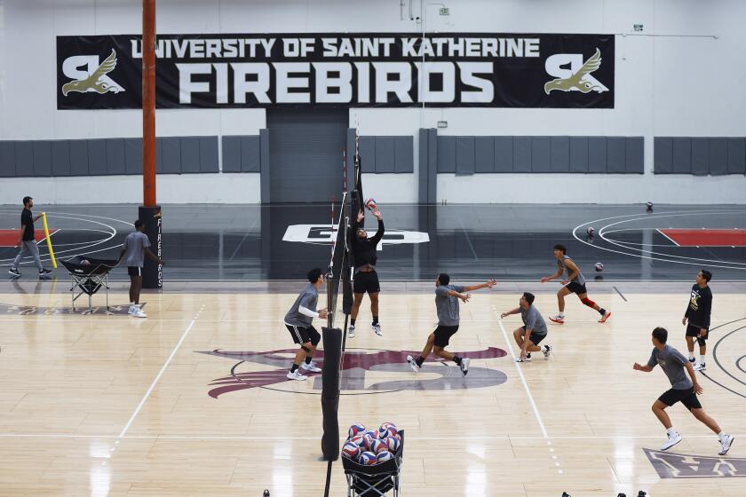 San Marcos, CA - NOVEMBER 14: The University of Saint Katherine men's volleyball team practices at the school's gym on Monday, November 14, 2022. (K.C. Alfred / The San Diego Union-Tribune)