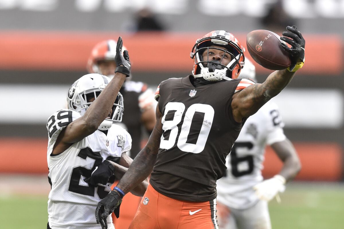 Browns show flaws in bad loss, reach bye looking better - The San Diego  Union-Tribune