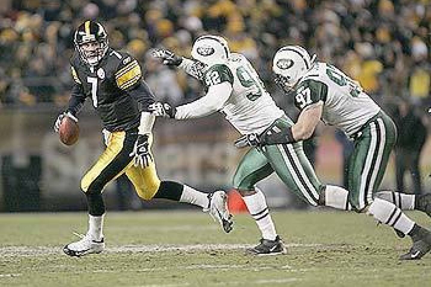 Michael Vick says he held back because he embarrassed defenders so