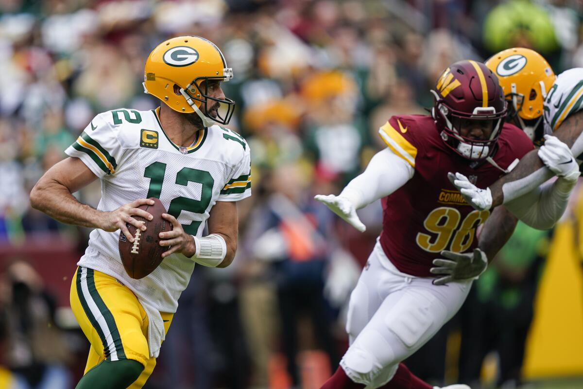 Rodgers using tough-love approach with slumping Packers - The San Diego  Union-Tribune