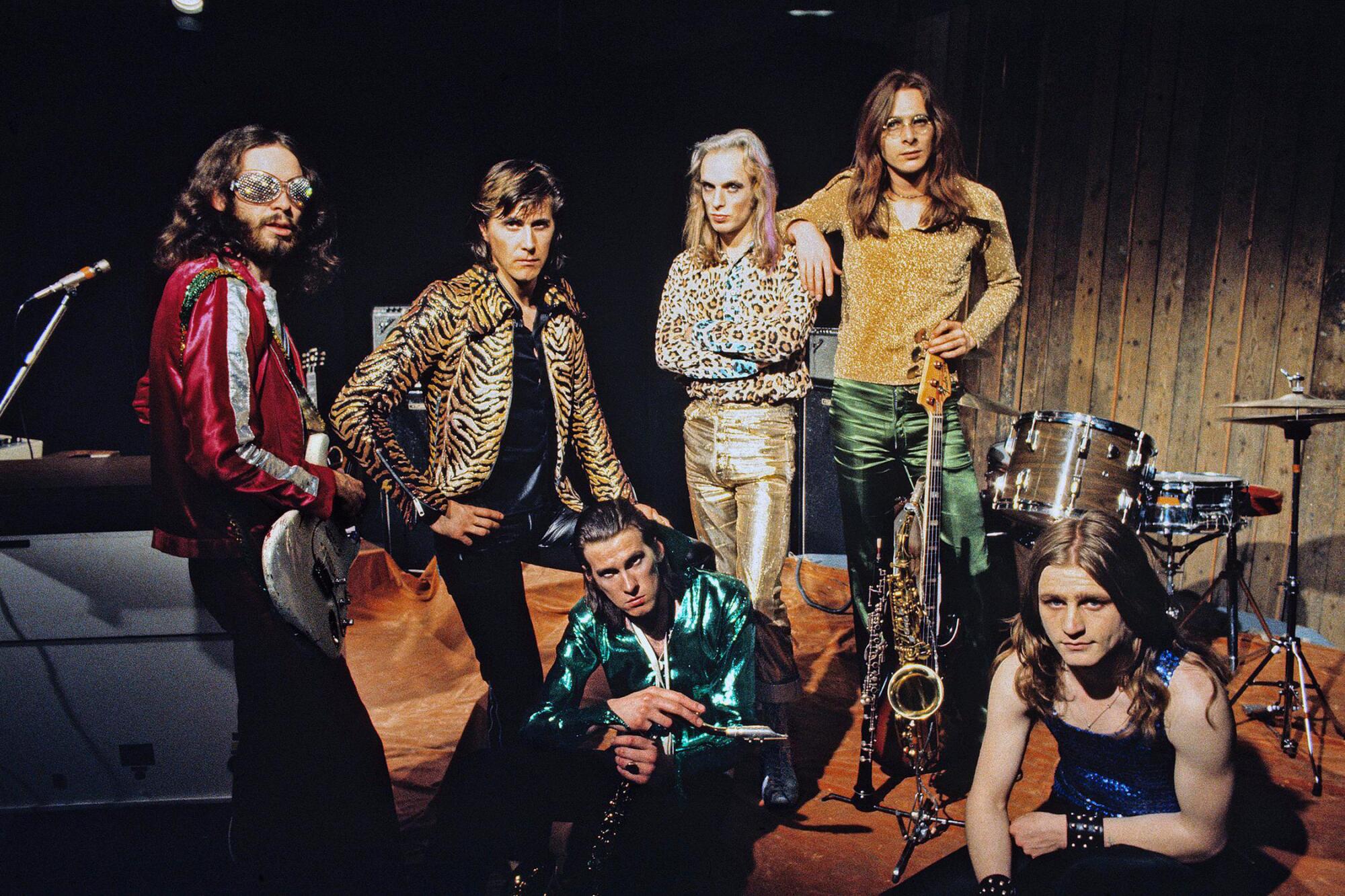 A six-member glam-rock band from the 1970s