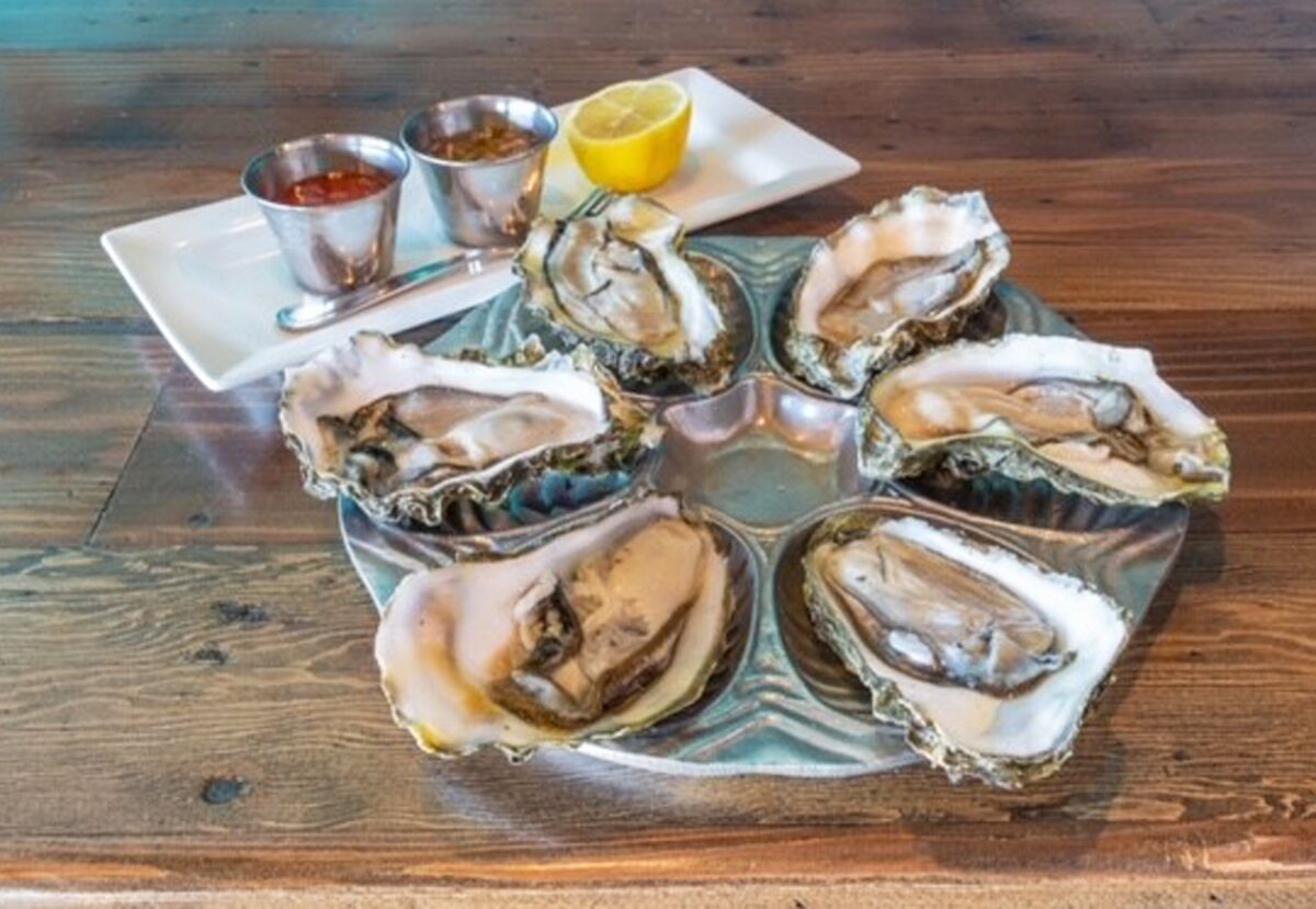 Oysters on the half shell at The Duck Dive.