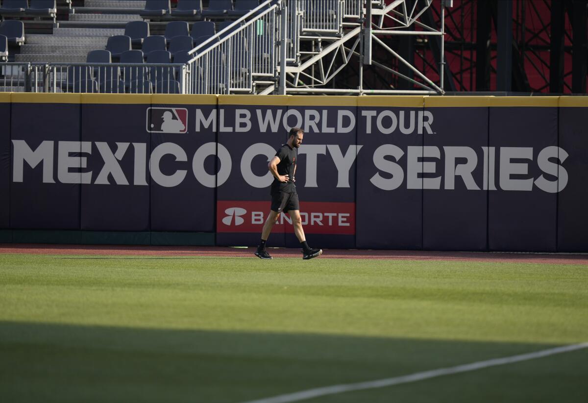 Tristan Beck, pitcher de los Gigantes de San Francisco,