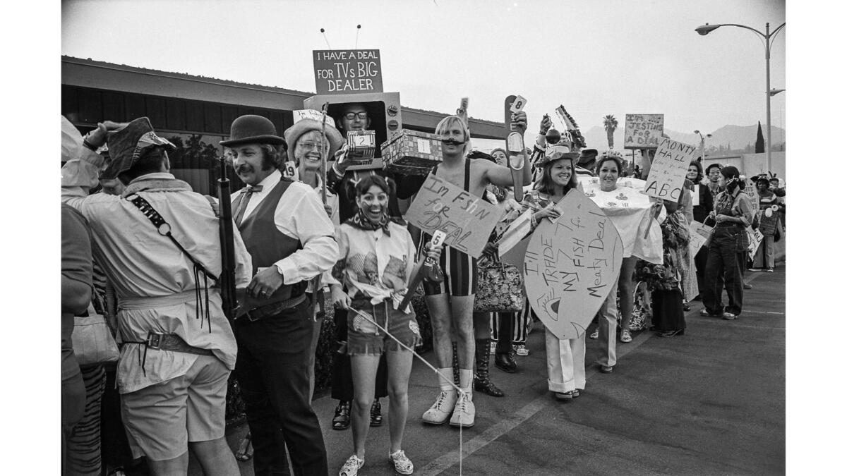 Aug. 1, 1973: Possible contestants line up before taping of "Let's Make a Deal."